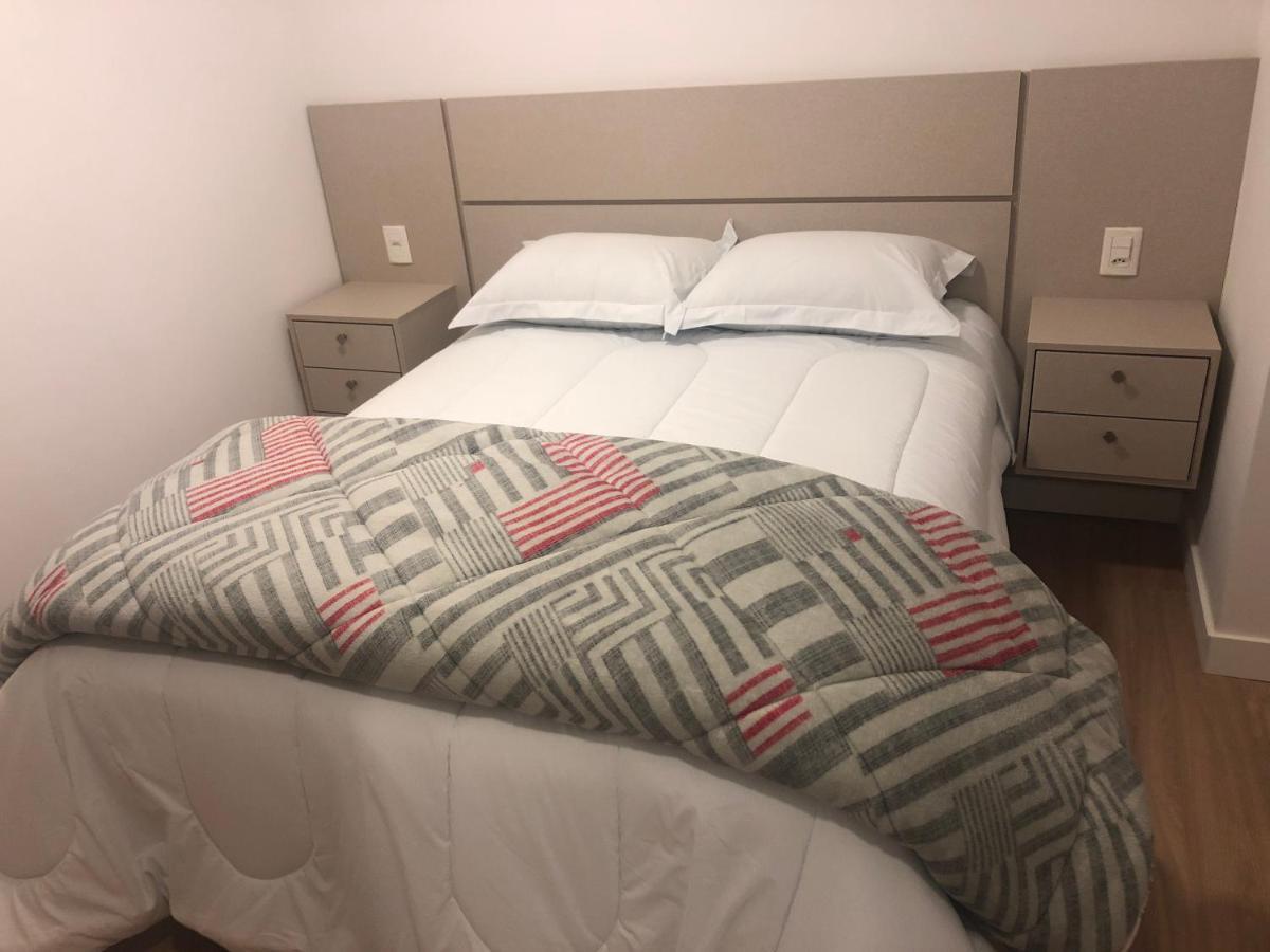 Duplex Novo, Com 02 Suites, Para 06 Pessoas, E 02 Vagas De Garagem Canela Esterno foto