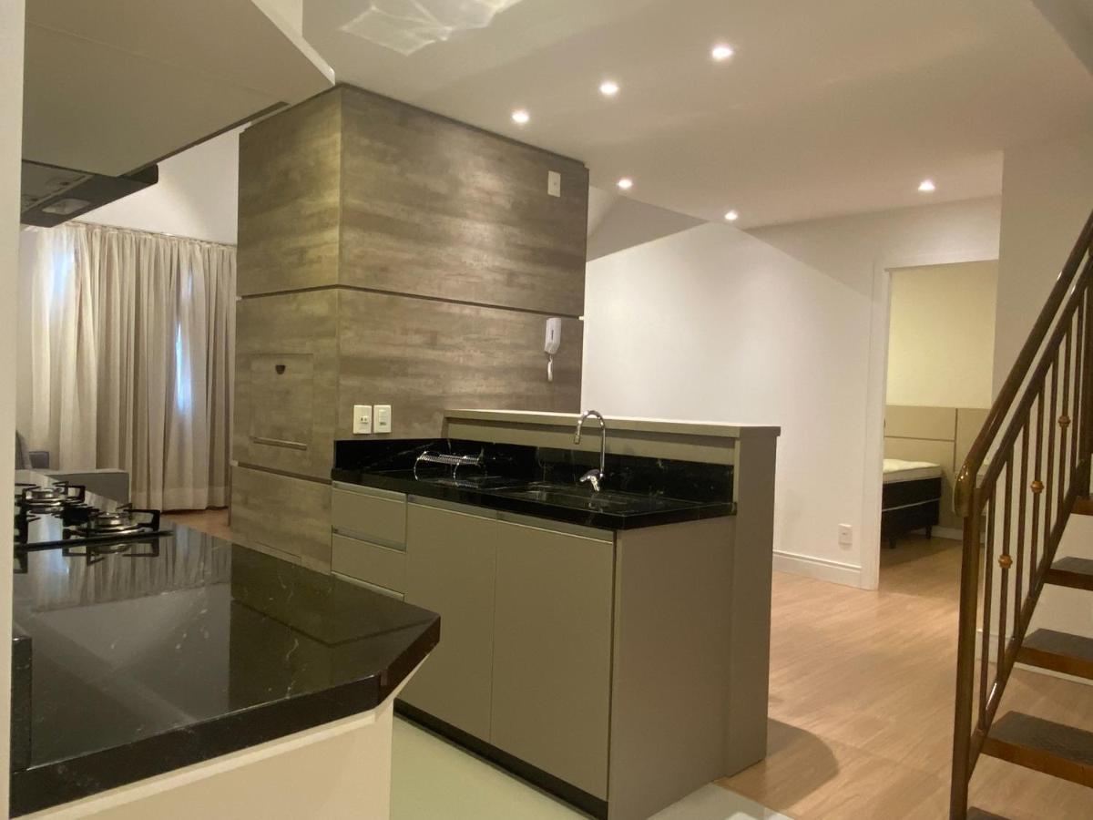 Duplex Novo, Com 02 Suites, Para 06 Pessoas, E 02 Vagas De Garagem Canela Esterno foto