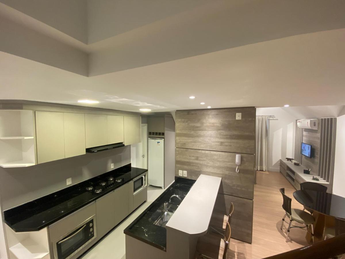 Duplex Novo, Com 02 Suites, Para 06 Pessoas, E 02 Vagas De Garagem Canela Esterno foto