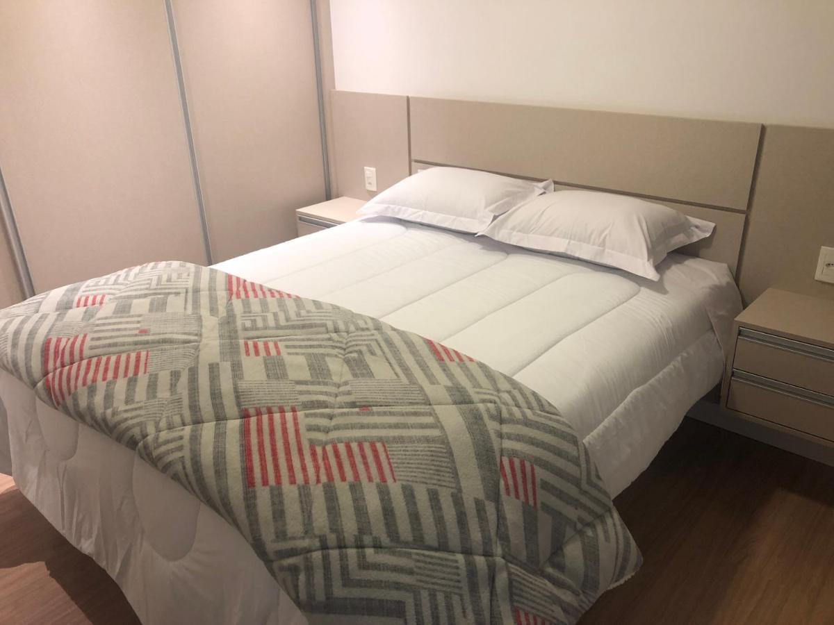 Duplex Novo, Com 02 Suites, Para 06 Pessoas, E 02 Vagas De Garagem Canela Esterno foto
